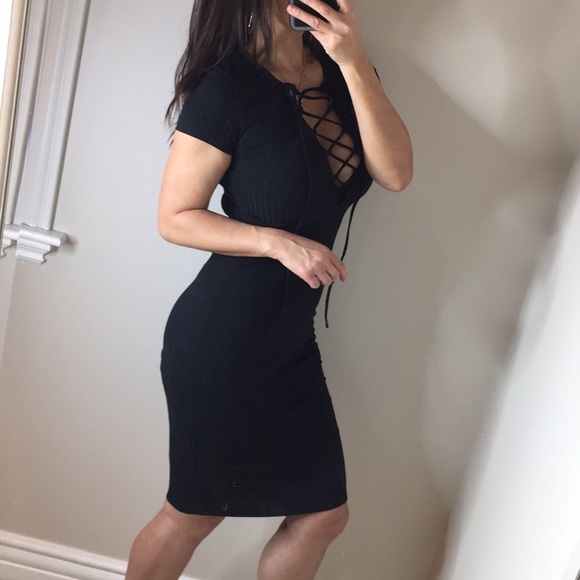 Roxii Dress , Ribbed , Tie-up dress midi dress NWT - Picture 2 of 5